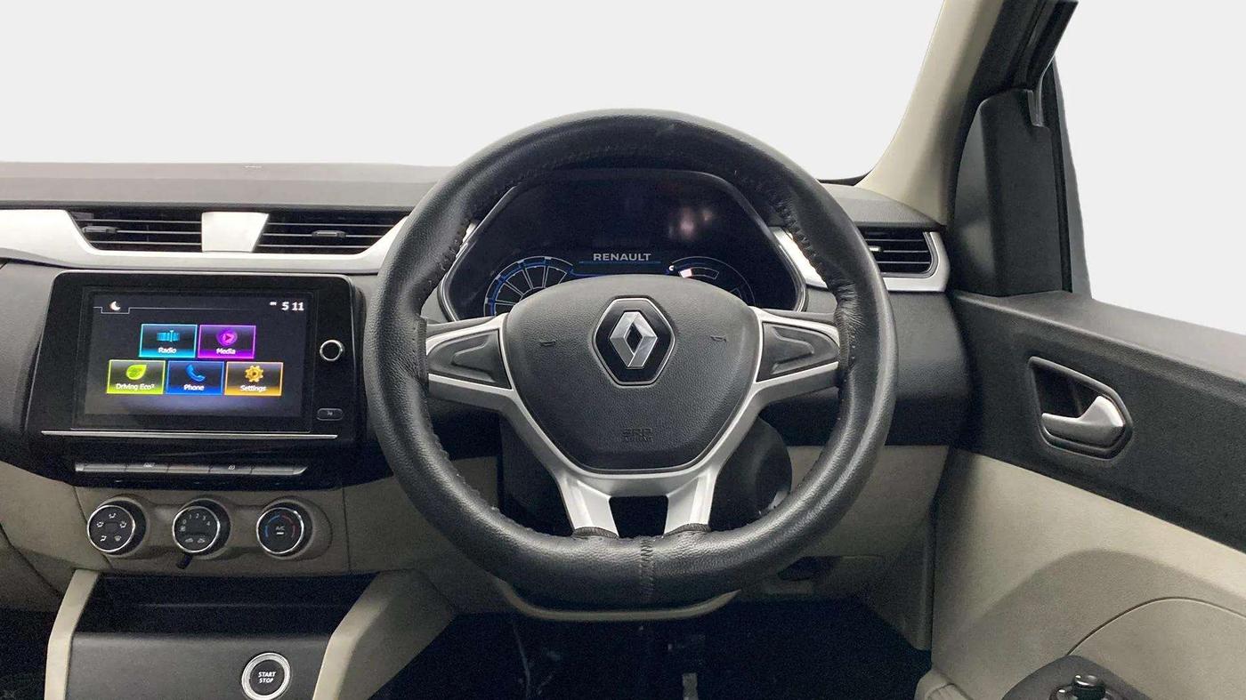 2020 Renault TRIBER RXZ, Petrol, Manual, 31,099 km, Steering Wheel Close Up