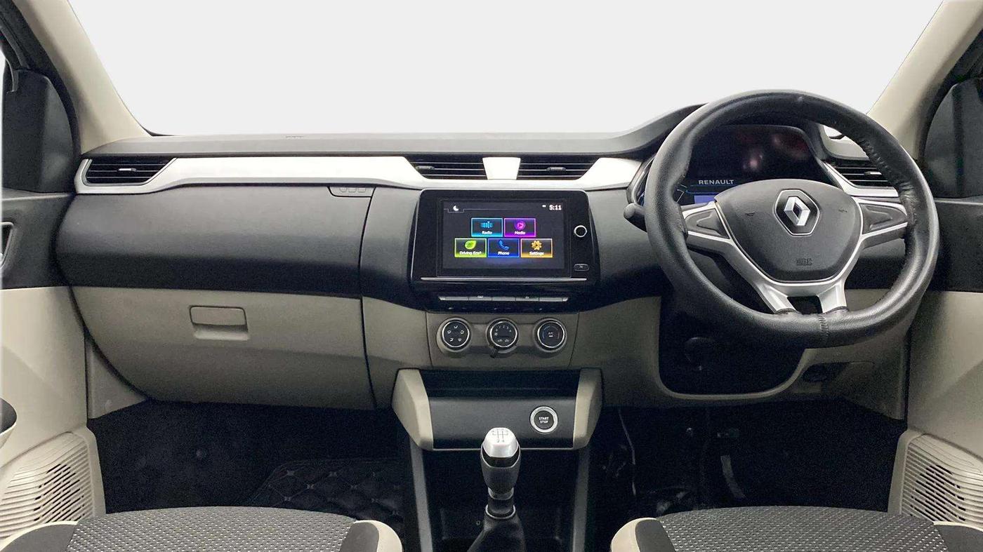2020 Renault TRIBER RXZ, Petrol, Manual, 31,099 km, Dashboard