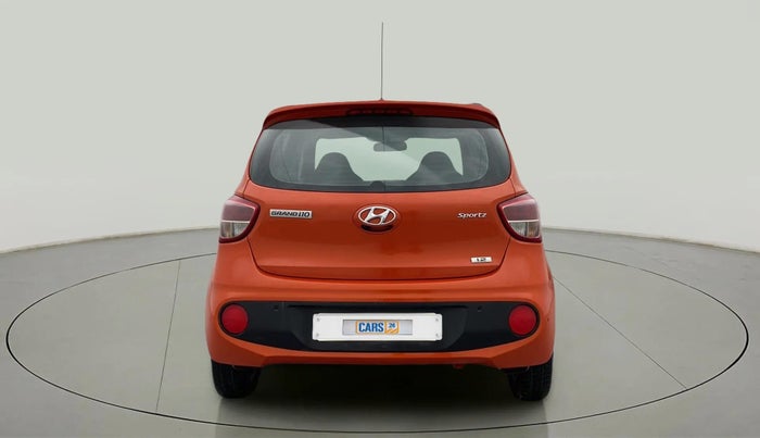 2019 Hyundai Grand i10 SPORTZ 1.2 KAPPA VTVT, Petrol, Manual, 49,053 km, Back/Rear