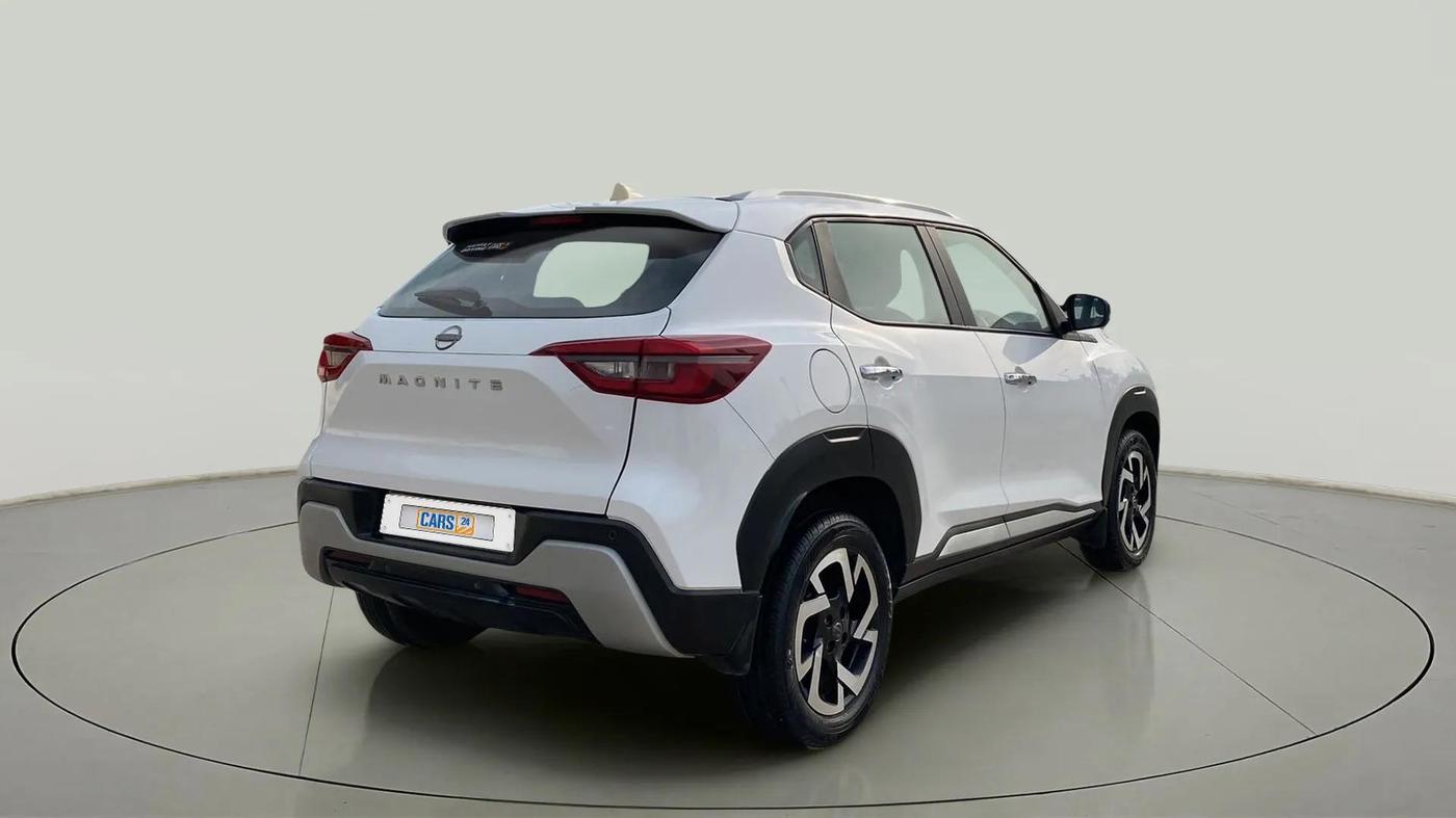 2021 Nissan MAGNITE XV MT, Petrol, Manual, 31,991 km, Right Back Diagonal