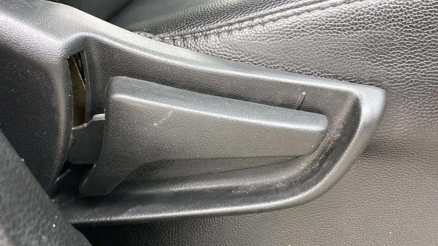 2020 Maruti S PRESSO VXI (O), Petrol, Manual, 54,671 km, Driver Side Adjustment Panel