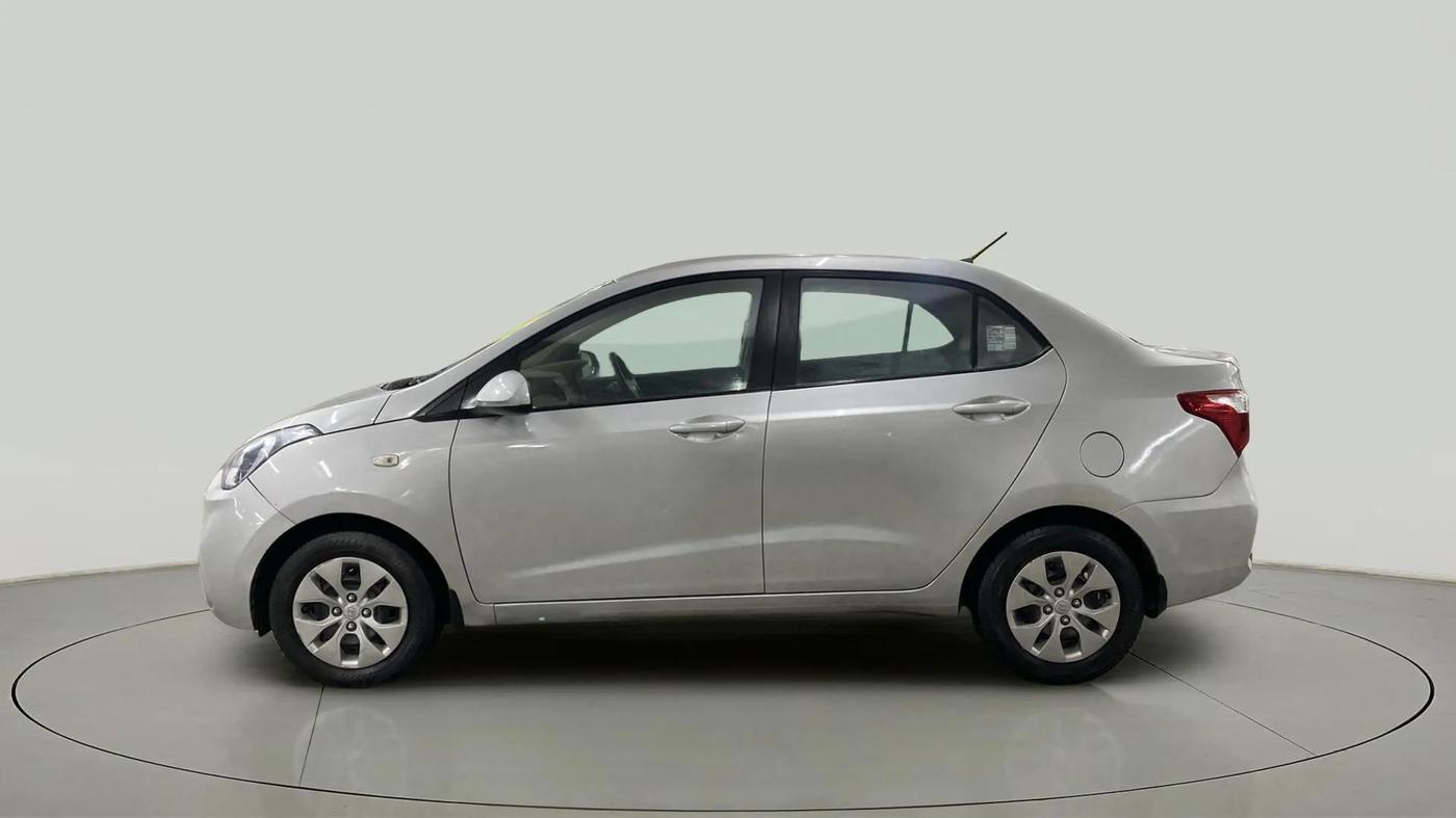 2018 Hyundai Xcent E+, Petrol, Manual, 54,119 km, Left Side
