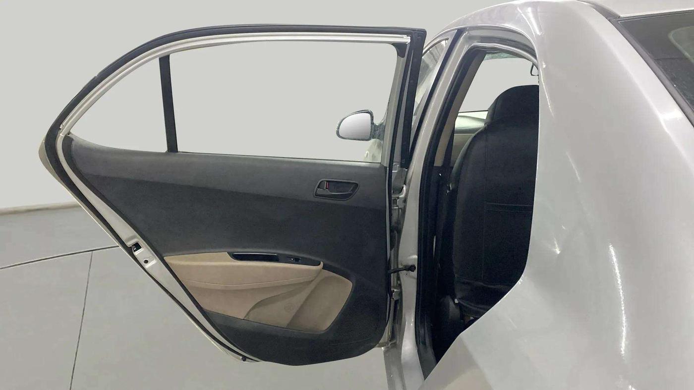 2018 Hyundai Xcent E+, Petrol, Manual, 54,119 km, LHS Rear Door