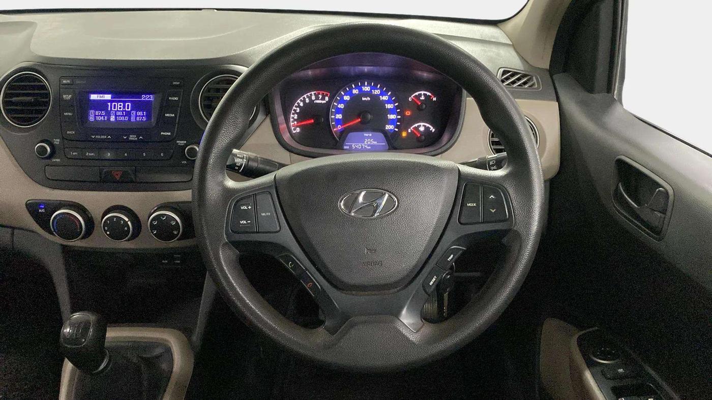 2018 Hyundai Xcent E+, Petrol, Manual, 54,119 km, Steering Wheel Close Up