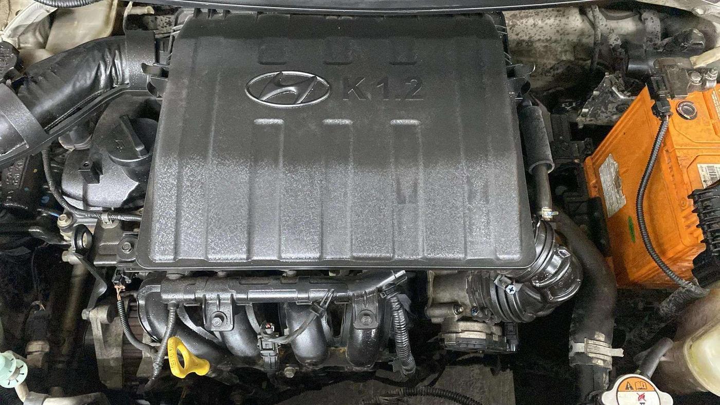 2018 Hyundai Xcent E+, Petrol, Manual, 54,119 km, Engine View