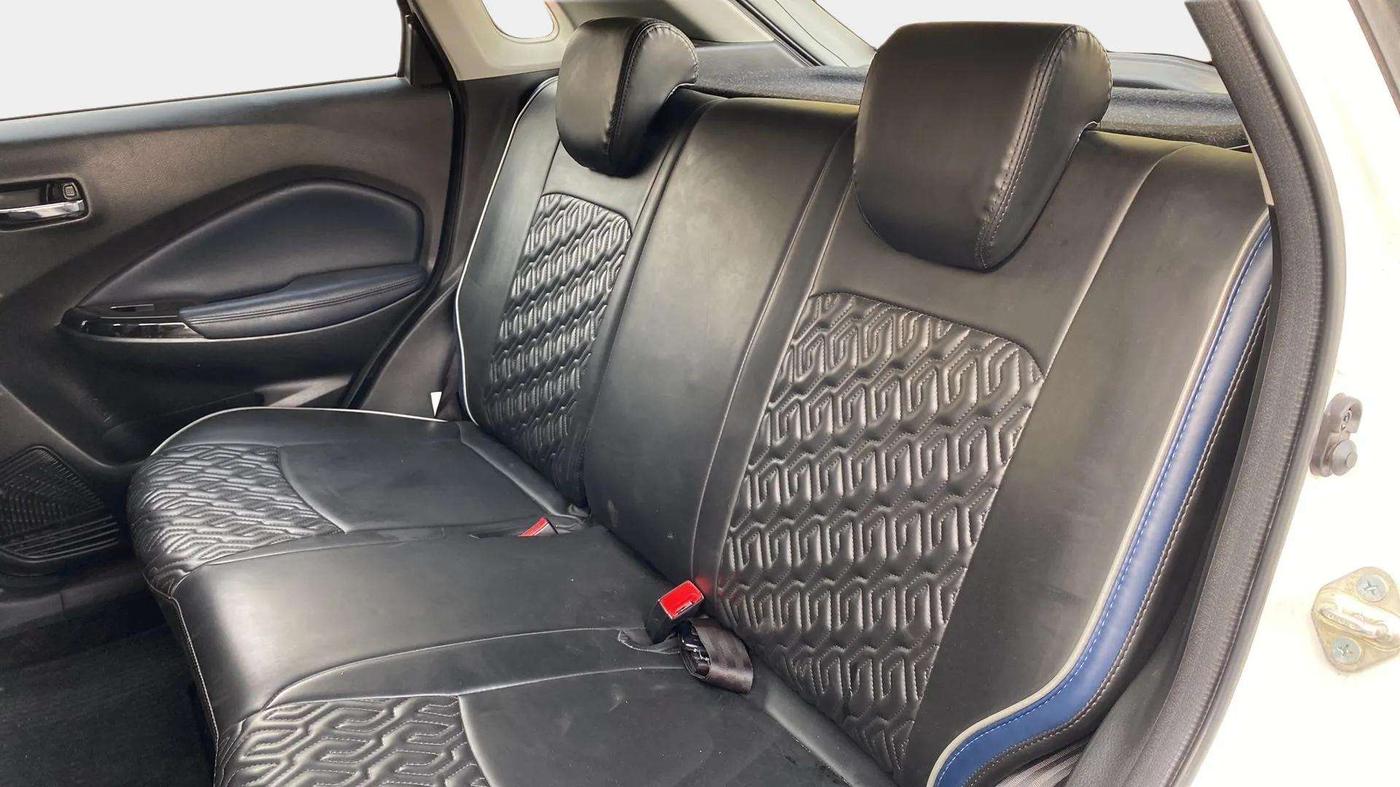 2023 Maruti Baleno  ZETA CNG 1.2L, CNG, Manual, 15,549 km, Right Side Rear Door Cabin