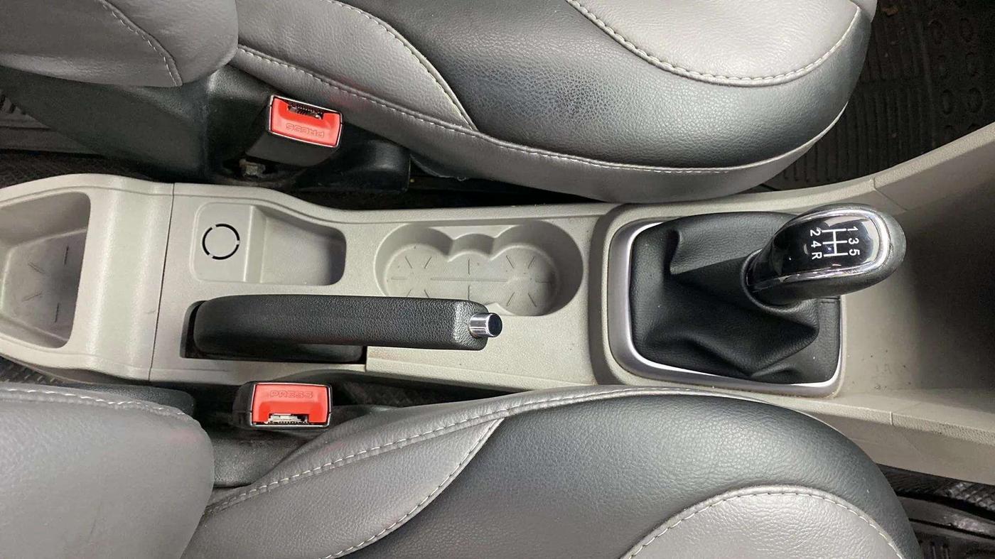 2017 Tata Tiago XM PETROL, Petrol, Manual, 61,169 km, Gear Lever