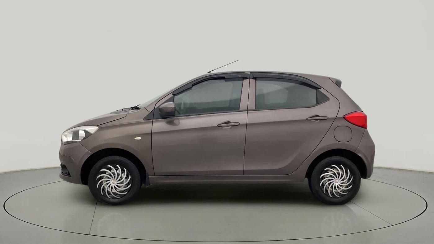 2017 Tata Tiago XM PETROL, Petrol, Manual, 61,169 km, Left Side