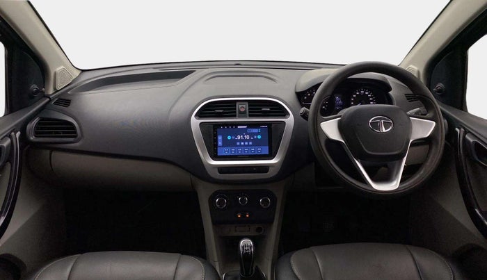 2017 Tata Tiago XM PETROL, Petrol, Manual, 61,138 km, Dashboard