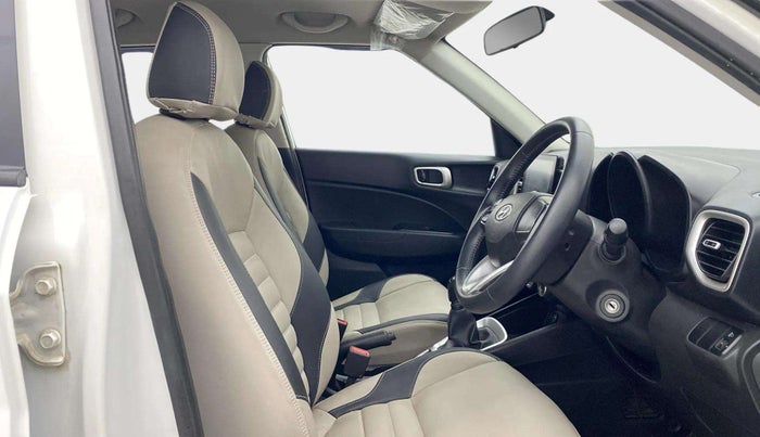 2021 Hyundai VENUE S+ 1.2, Petrol, Manual, 70,743 km, Right Side Front Door Cabin