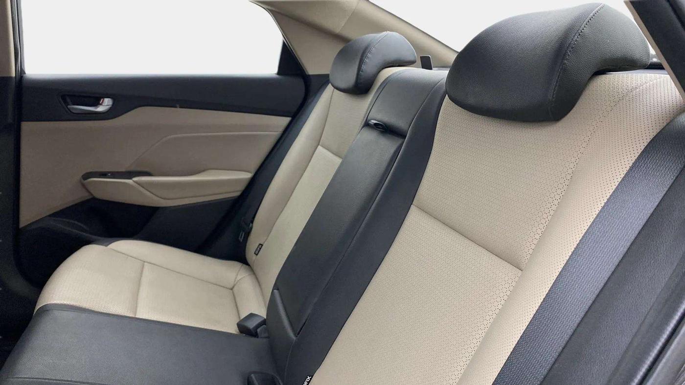 2019 Hyundai Verna 1.6 VTVT SX (O) AT, Petrol, Automatic, 22,208 km, Right Side Rear Door Cabin