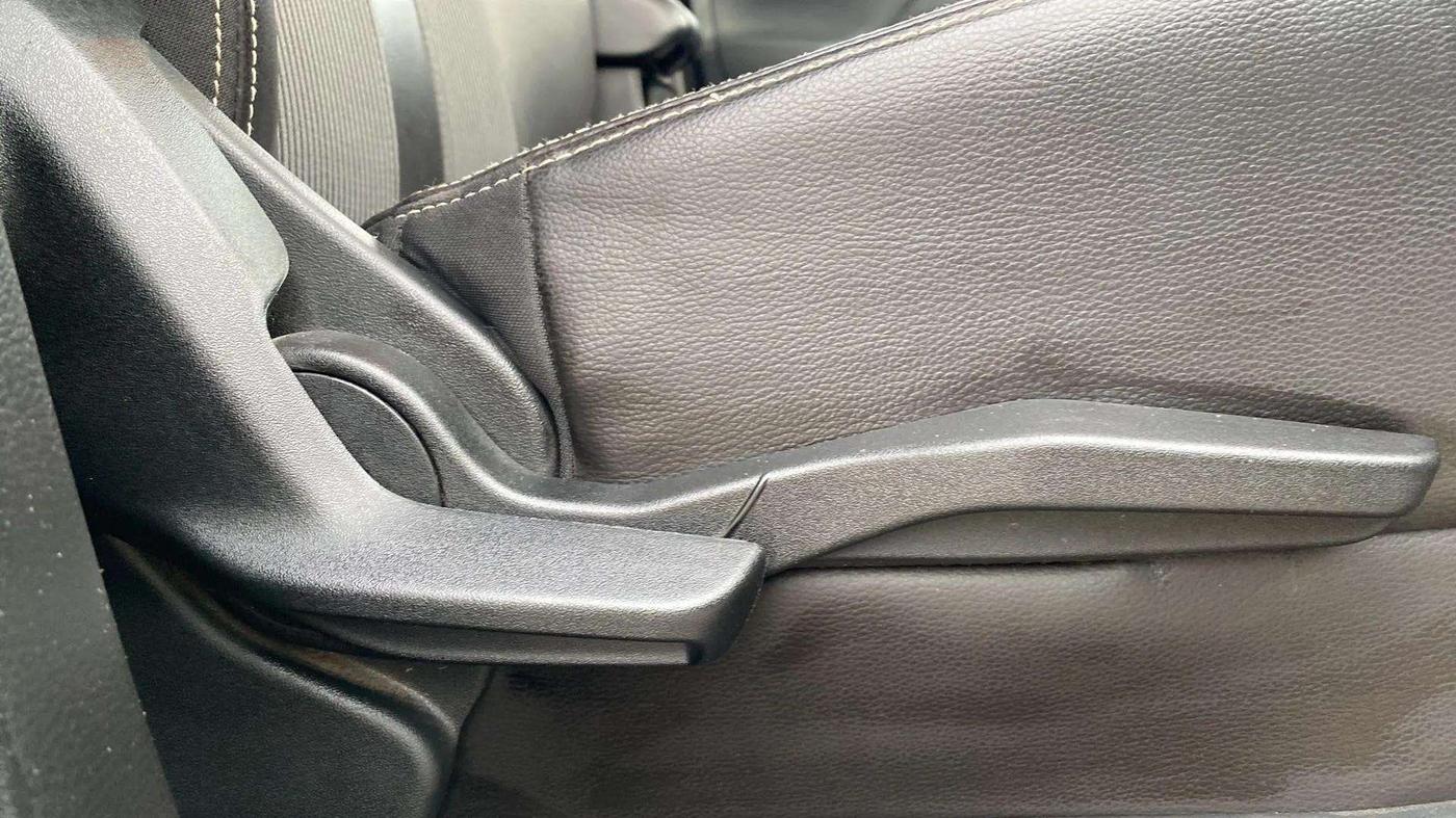 2022 Maruti XL6 ZETA AT, Petrol, Automatic, 25,326 km, Driver Side Adjustment Panel
