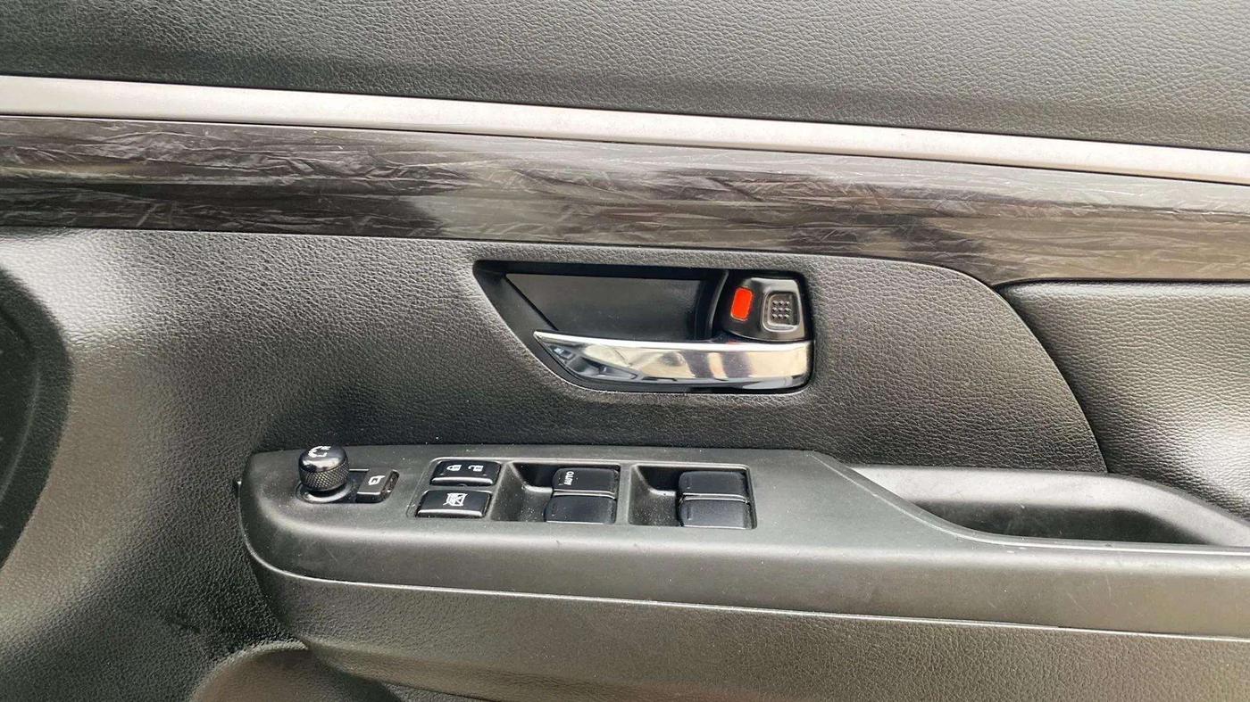 2022 Maruti XL6 ZETA AT, Petrol, Automatic, 25,326 km, Driver Side Door Panels Control