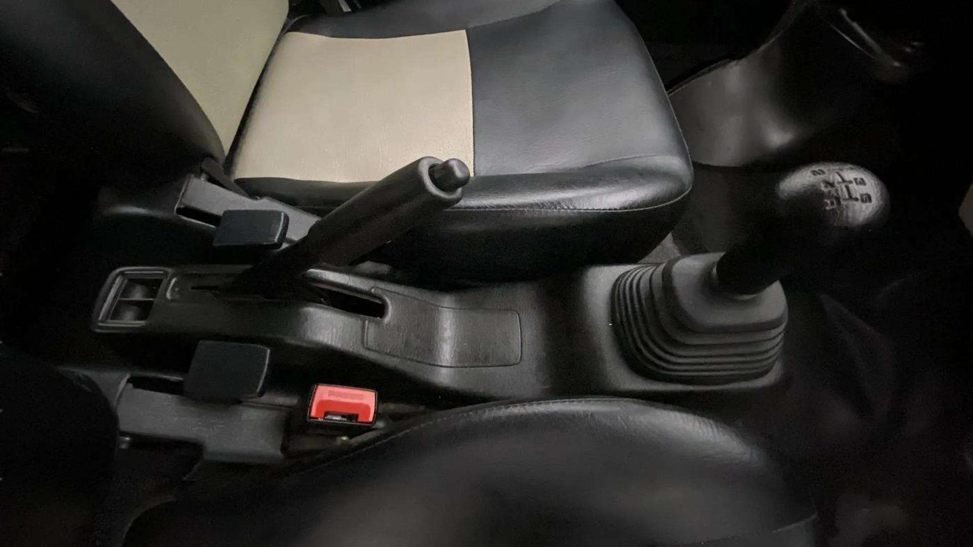 2018 Maruti Eeco 5 STR WITH A/C+HTR, Petrol, Manual, 19,443 km, Gear Lever