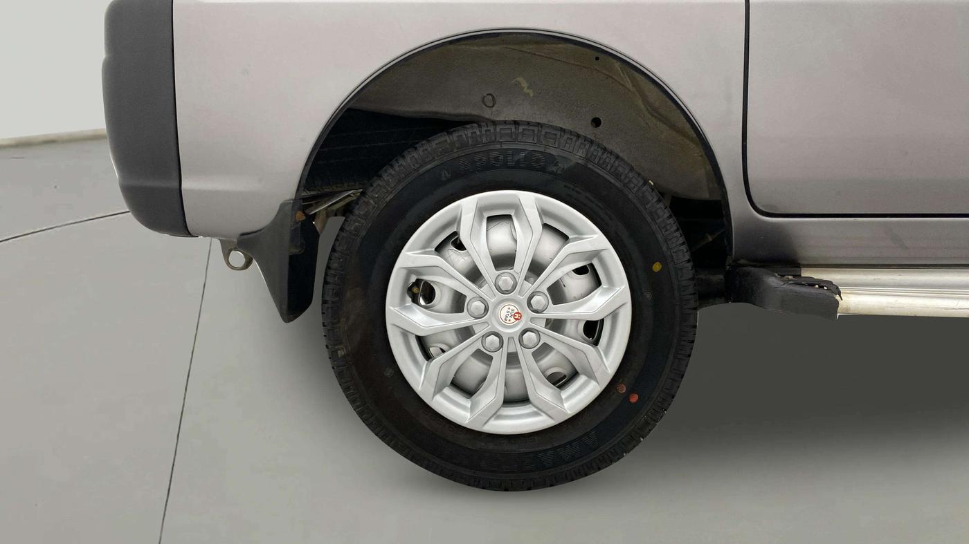 2018 Maruti Eeco 5 STR WITH A/C+HTR, Petrol, Manual, 19,443 km, Right Rear Wheel