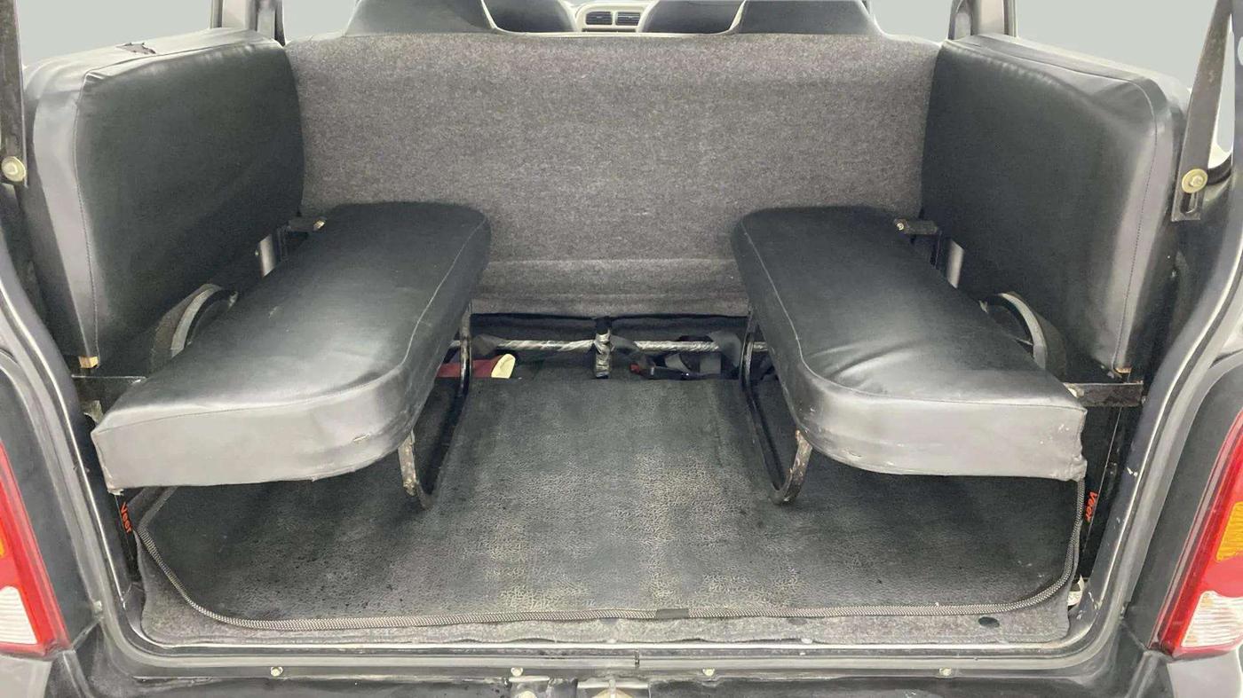 2018 Maruti Eeco 5 STR WITH A/C+HTR, Petrol, Manual, 19,443 km, Boot Inside