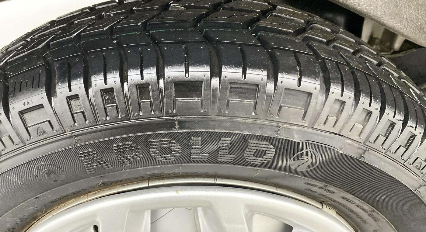 2018 Maruti Eeco 5 STR WITH A/C+HTR, Petrol, Manual, 19,443 km, Left Rear Tyre Tread