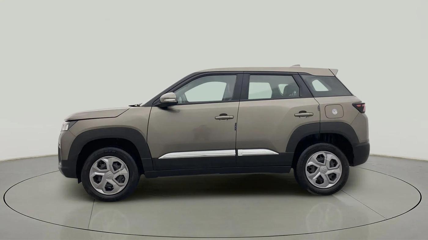 2023 Maruti BREZZA VXI SMART HYBRID, Petrol, Manual, 11,465 km, Left Side