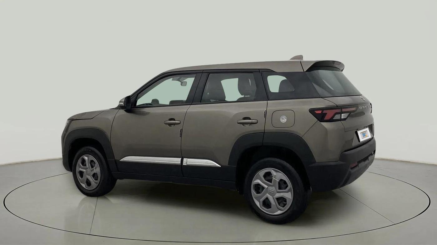 2023 Maruti BREZZA VXI SMART HYBRID, Petrol, Manual, 11,465 km, Left Back Diagonal