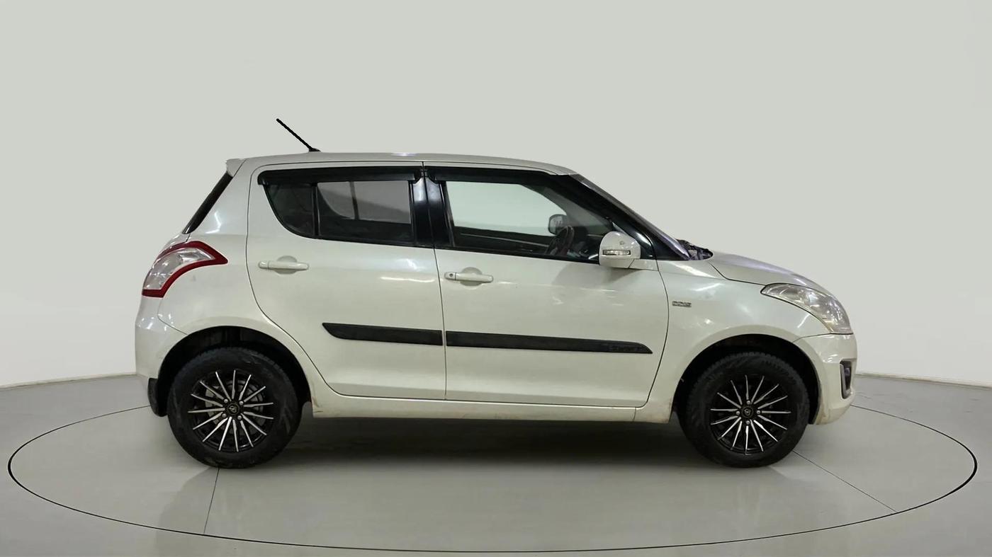 2016 Maruti Swift VDI ABS, Diesel, Manual, 90,243 km, Right Side View