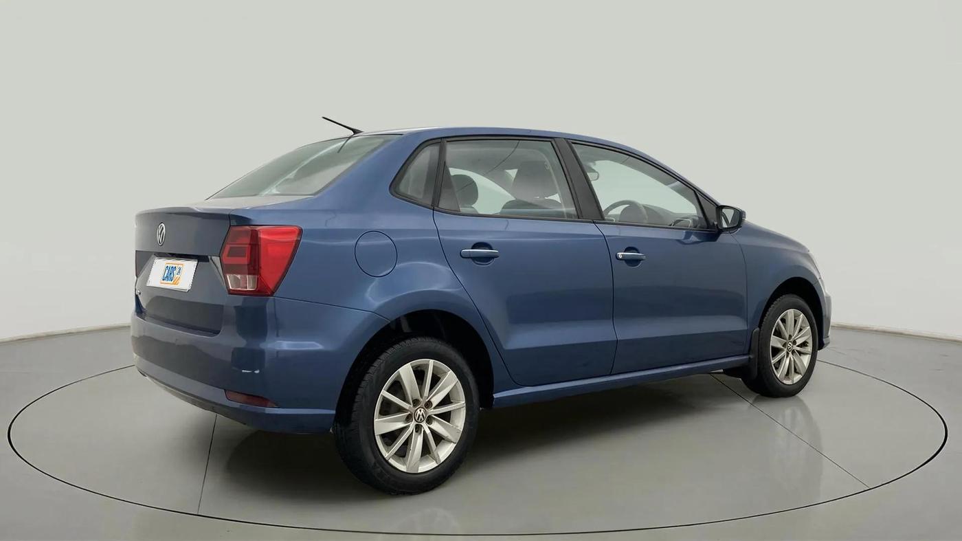 2016 Volkswagen Ameo HIGHLINE1.2L, Petrol, Manual, 51,309 km, Right Back Diagonal