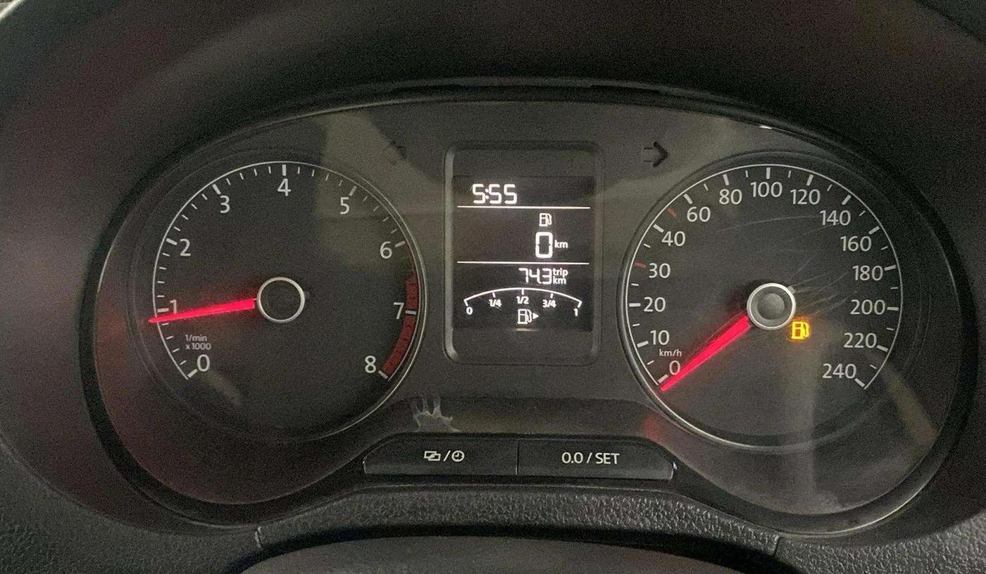 2016 Volkswagen Ameo HIGHLINE1.2L, Petrol, Manual, 51,309 km, Odometer Image