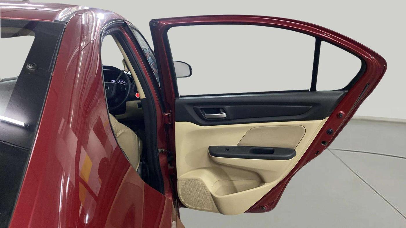 2019 Honda Amaze 1.2L I-VTEC VX, Petrol, Manual, 64,432 km, RHS Rear Door