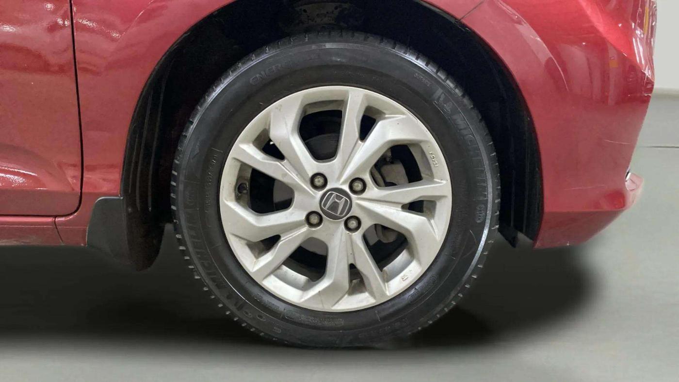 2019 Honda Amaze 1.2L I-VTEC VX, Petrol, Manual, 64,432 km, Right Front Wheel