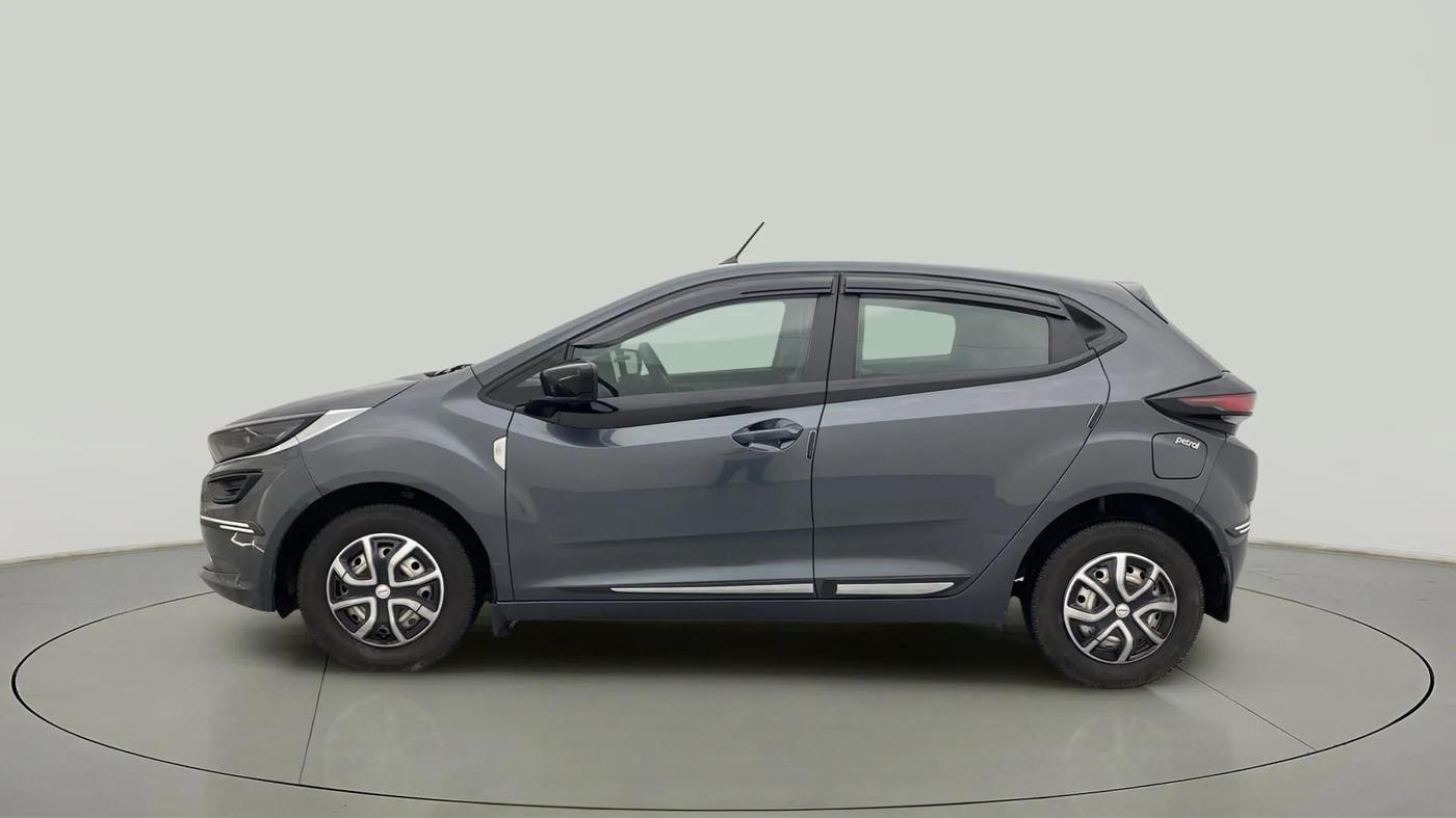 2021 Tata ALTROZ XE PETROL, Petrol, Manual, 14,557 km, Left Side
