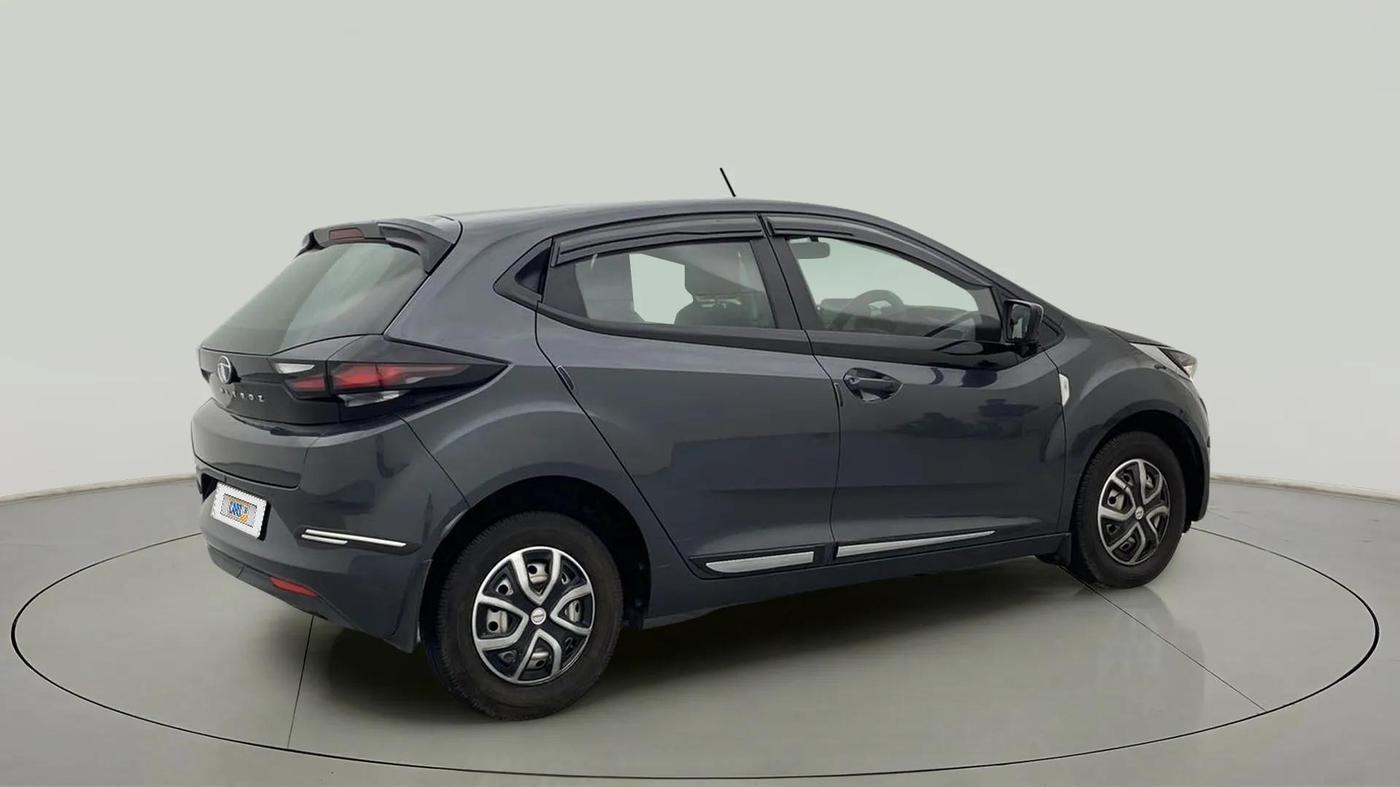 2021 Tata ALTROZ XE PETROL, Petrol, Manual, 14,557 km, Right Back Diagonal