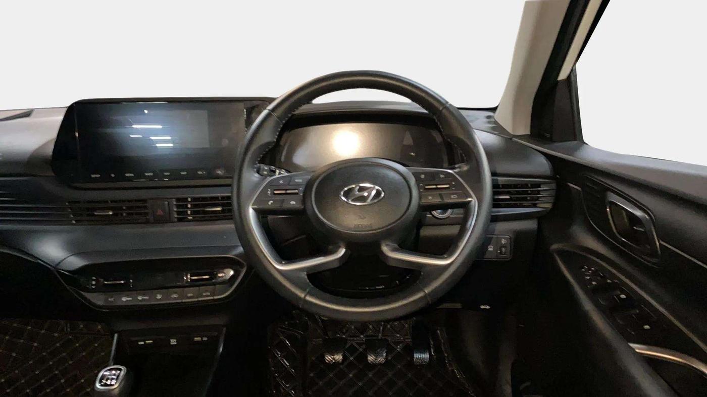 2022 Hyundai NEW I20 ASTA (O) 1.2 MT, Petrol, Manual, 6,072 km, Steering Wheel Close Up