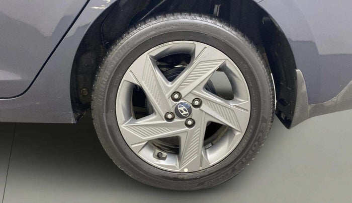 2021 Hyundai Verna SX 1.5 VTVT, Petrol, Manual, 33,283 km, Left Rear Wheel