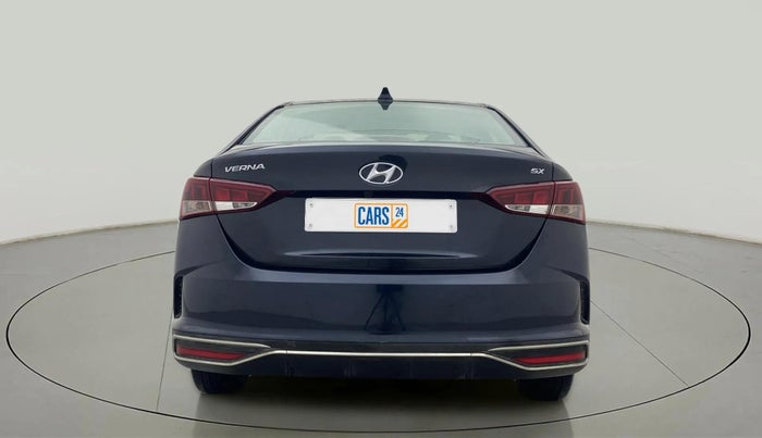 2021 Hyundai Verna SX 1.5 VTVT, Petrol, Manual, 33,283 km, Back/Rear