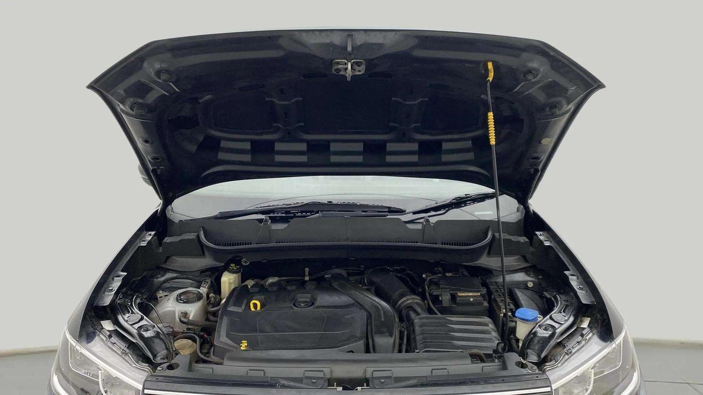 2021 Volkswagen TAIGUN GT 1.5 TSI MT, Petrol, Manual, 22,672 km, Open Bonet