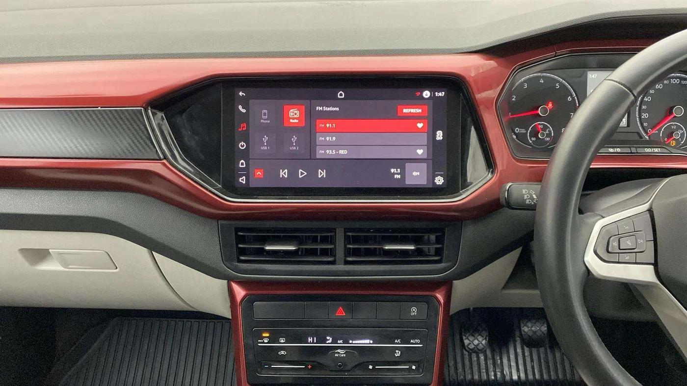 2021 Volkswagen TAIGUN GT 1.5 TSI MT, Petrol, Manual, 22,672 km, Air Conditioner