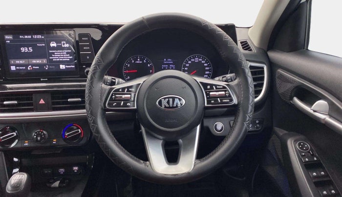 2020 KIA SELTOS HTK PLUS 1.5, Petrol, Manual, 30,946 km, Steering Wheel Close Up