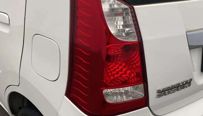 2014 Maruti Wagon R 1.0 VXI, Petrol, Manual, 36,087 km, Left tail light - Minor scratches