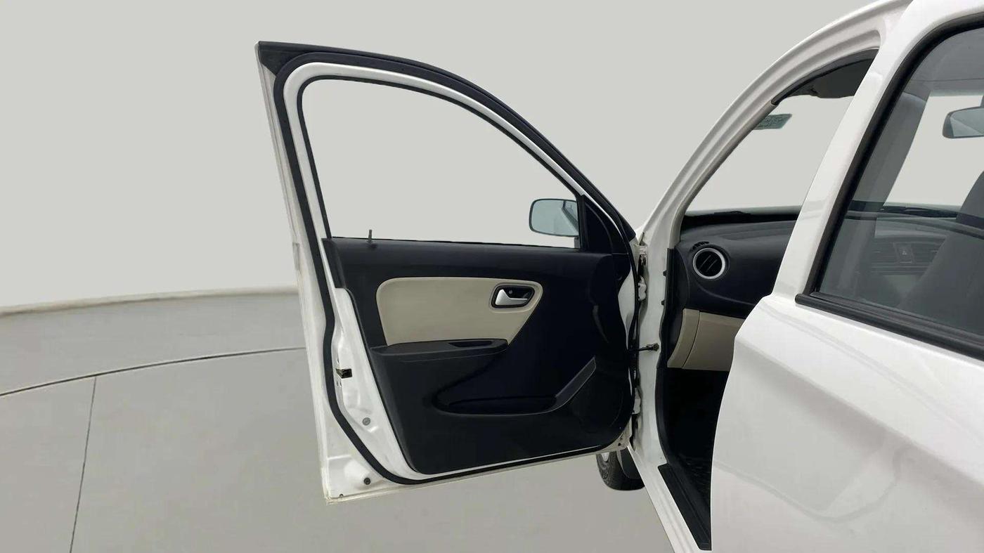 2019 Maruti Alto LXI, Petrol, Manual, 24,706 km, LHS Front Door