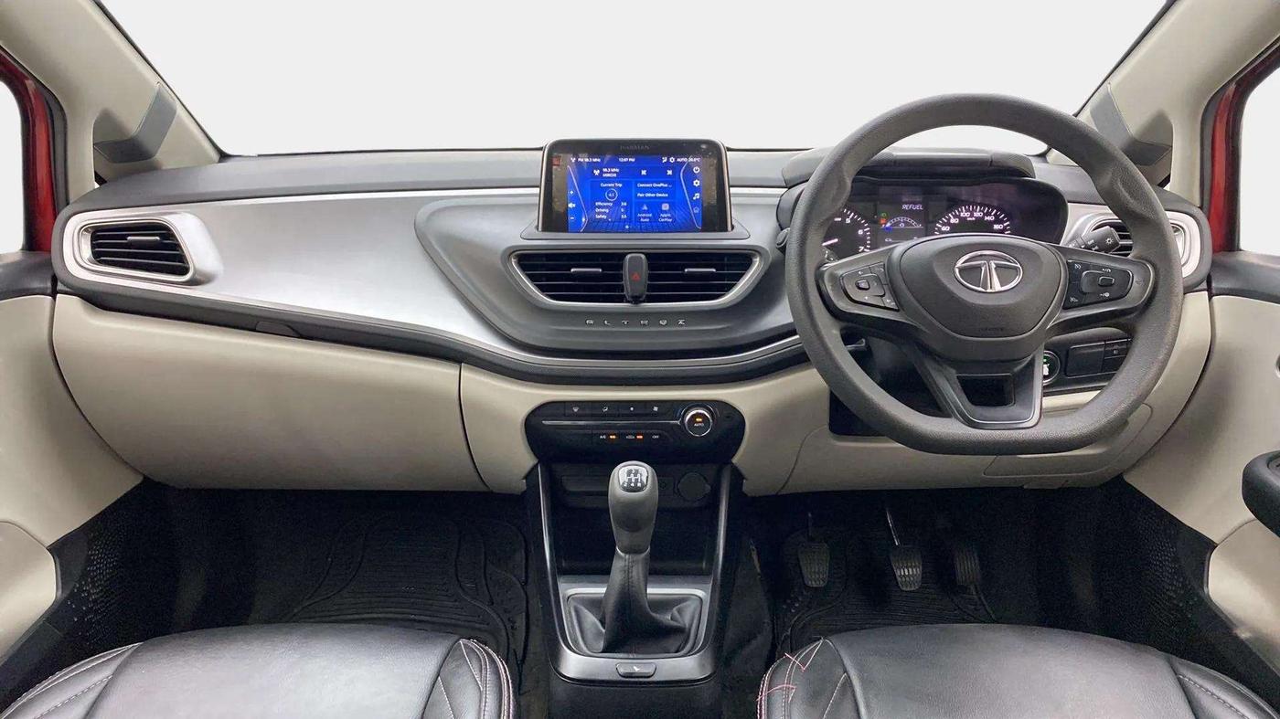 2021 Tata ALTROZ XT PETROL, Petrol, Manual, 43,070 km, Dashboard