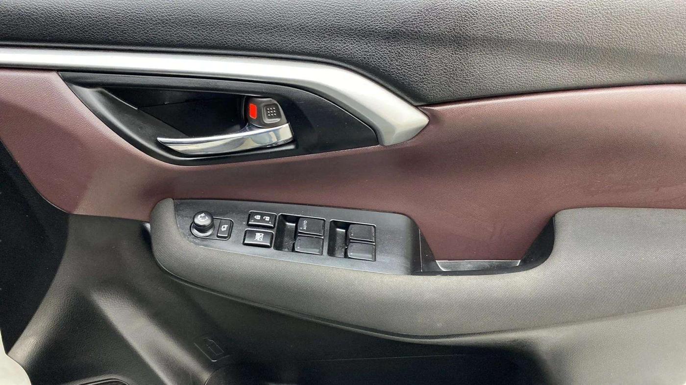 2024 Maruti Grand Vitara DELTA SMART HYBRID, Petrol, Manual, 16,938 km, Driver Side Door Panels Control
