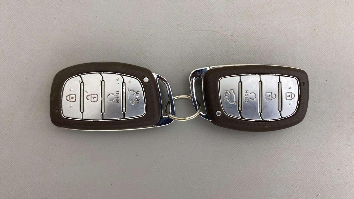2021 Hyundai Creta SX 1.4 TURBO DCT, Petrol, Automatic, 35,180 km, Key Close Up