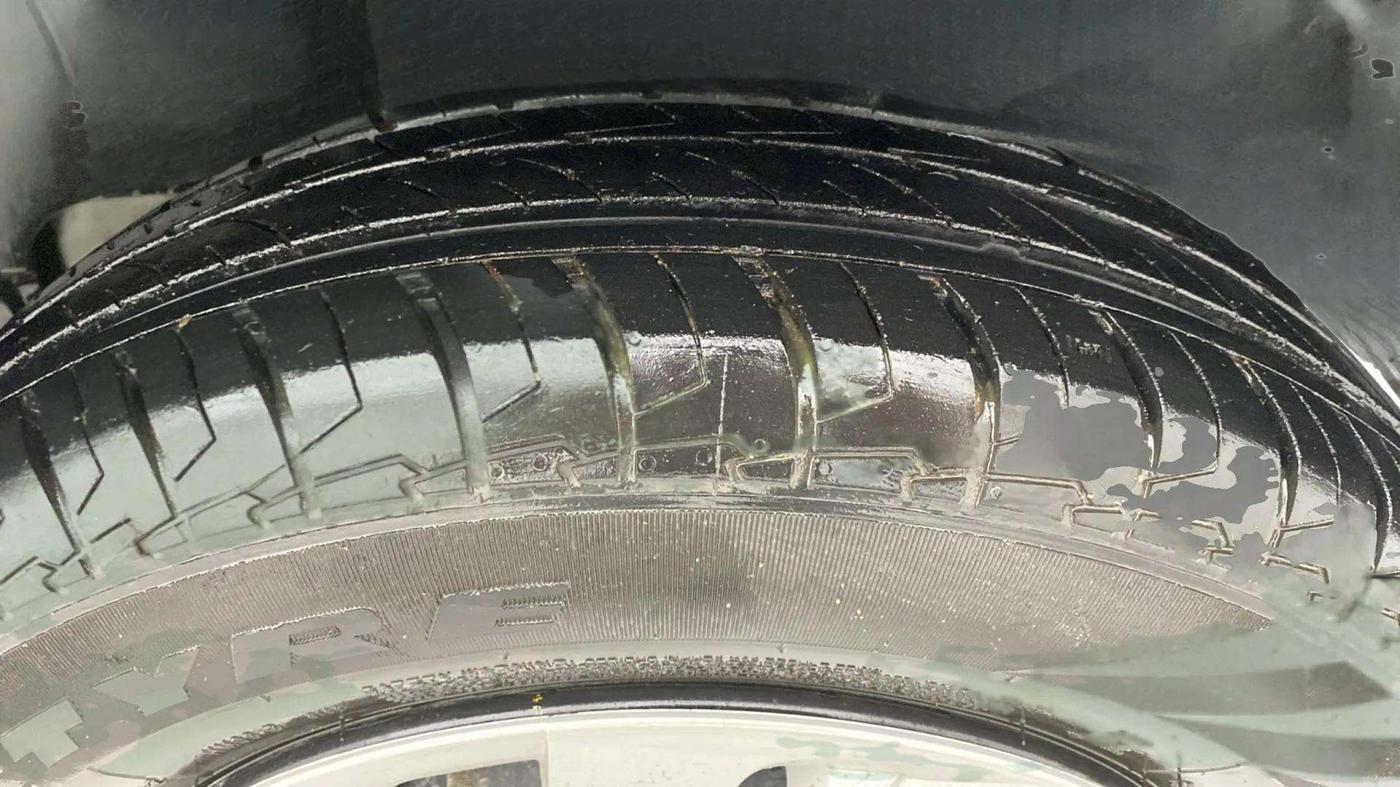 2021 Maruti Swift VXI, Petrol, Manual, 50,511 km, Left Rear Tyre Tread