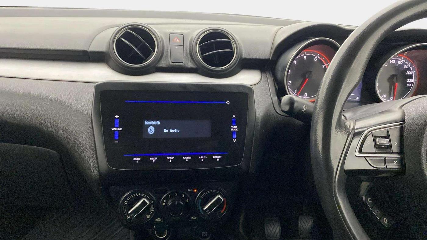 2021 Maruti Swift VXI, Petrol, Manual, 50,511 km, Air Conditioner