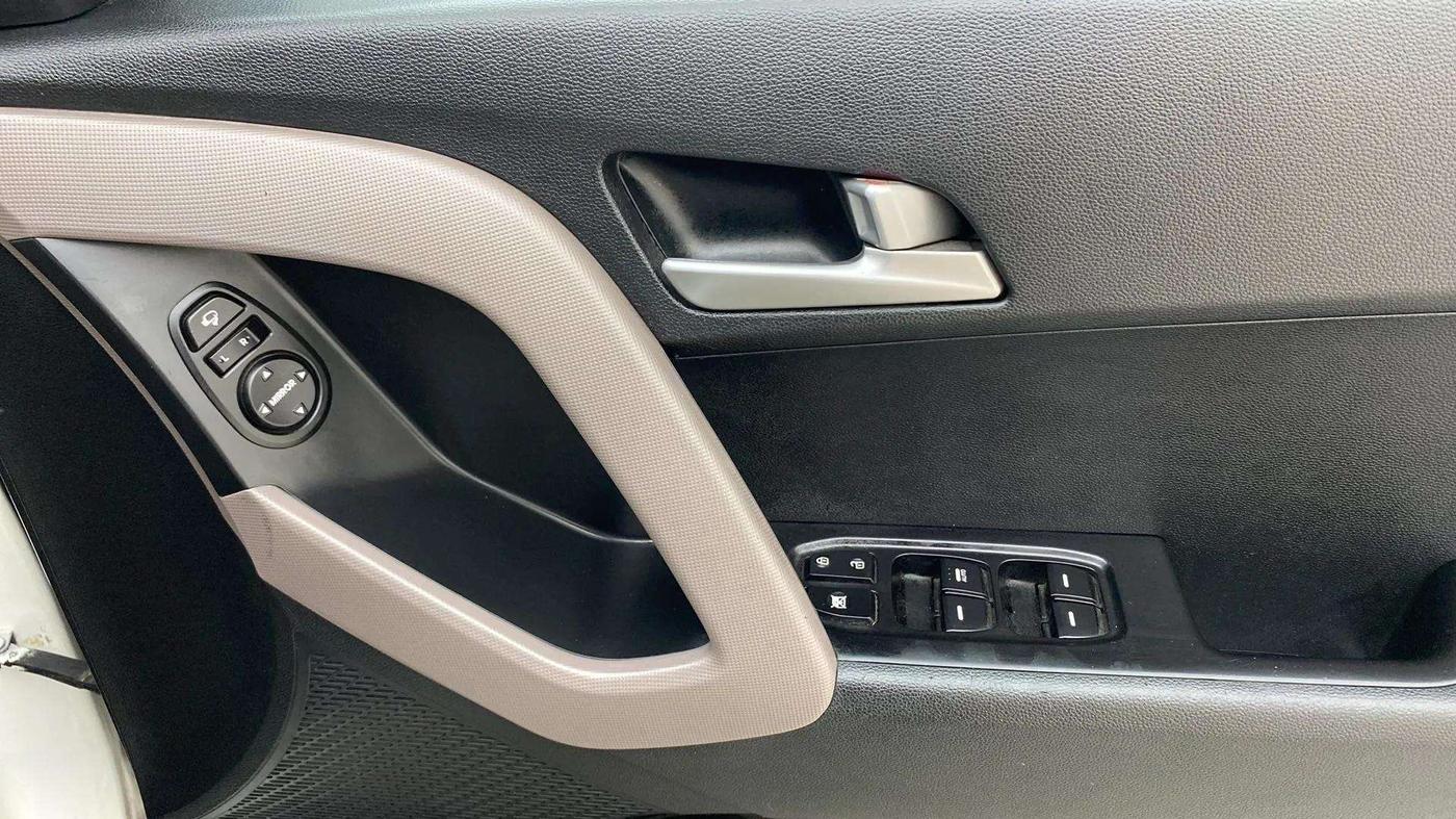 2018 Hyundai Creta SX AT 1.6 PETROL, Petrol, Automatic, 92,543 km, Driver Side Door Panels Control