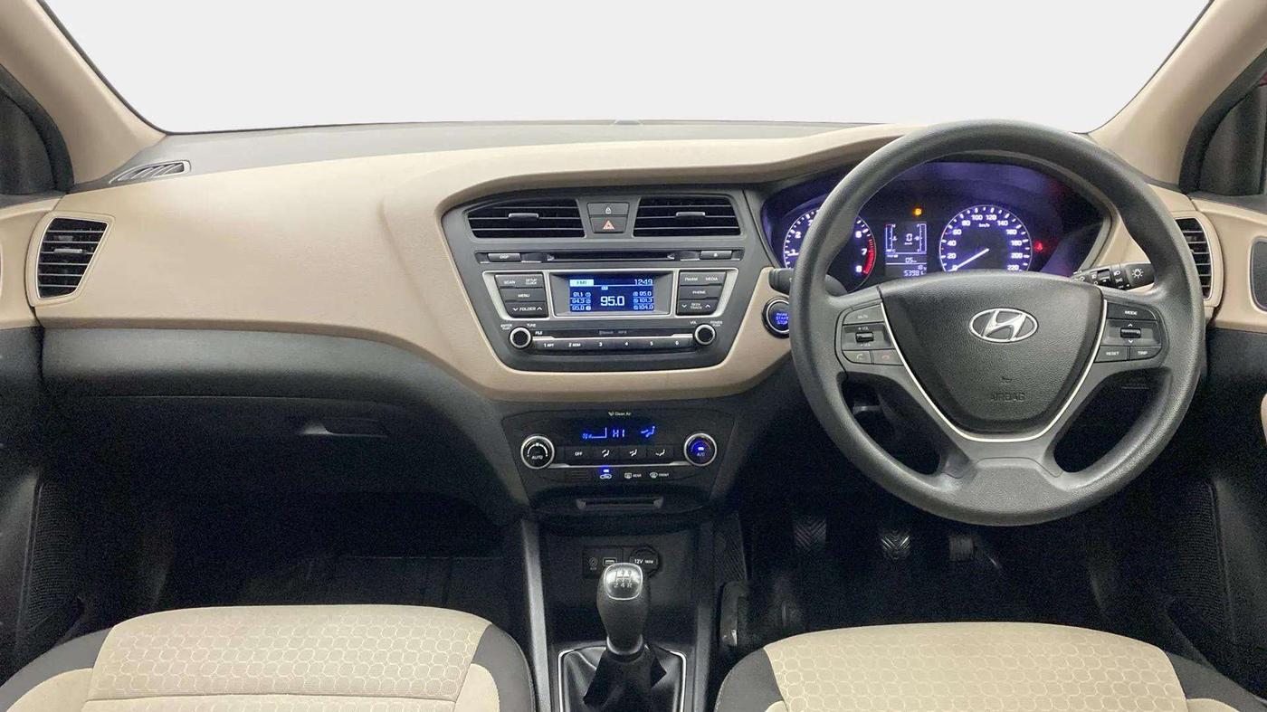 2015 Hyundai Elite i20 SPORTZ 1.2 (O), Petrol, Manual, 53,980 km, Dashboard