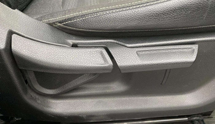 2021 KIA SONET HTK PLUS 1.0 DCT, Petrol, Automatic, 27,037 km, Driver Side Adjustment Panel