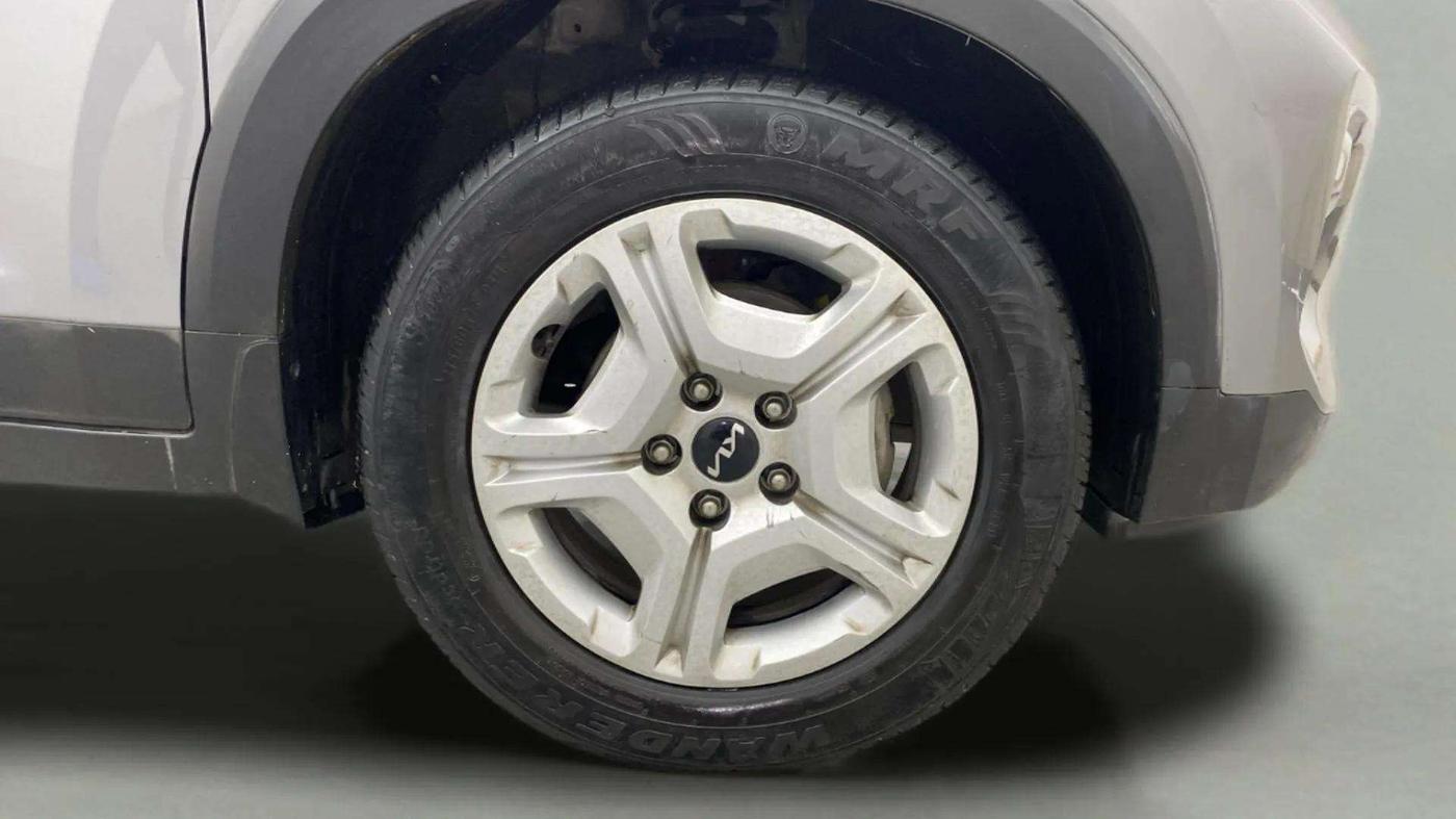 2021 KIA SONET HTK PLUS 1.0 DCT, Petrol, Automatic, 27,037 km, Right Front Wheel