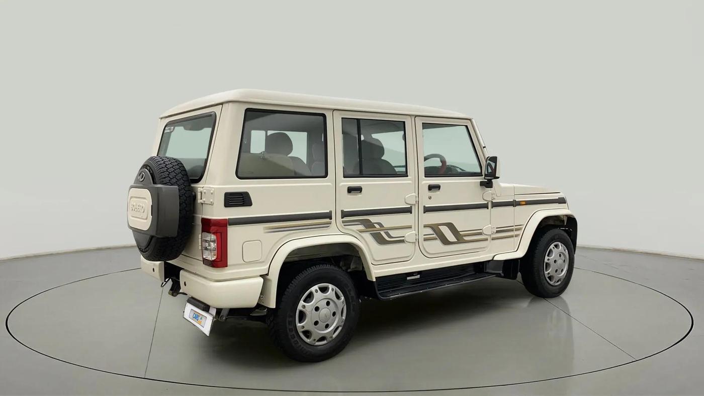 2022 Mahindra Bolero B6 (O), Diesel, Manual, 40,926 km, Right Back Diagonal