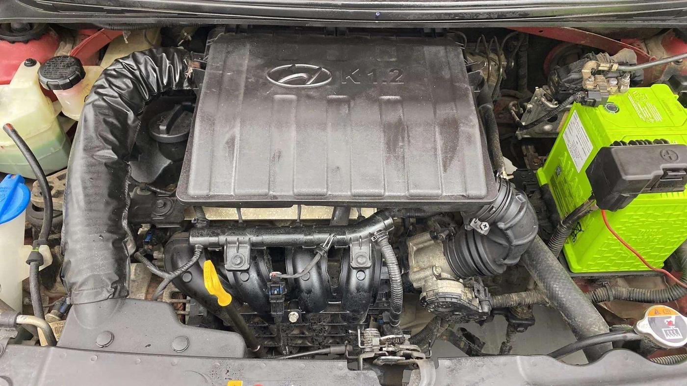 2020 Hyundai AURA SX 1.2, Petrol, Manual, 17,196 km, Engine View