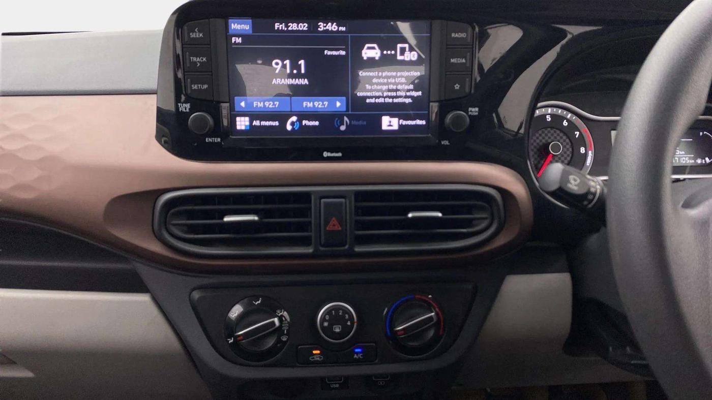 2020 Hyundai AURA SX 1.2, Petrol, Manual, 17,196 km, Air Conditioner